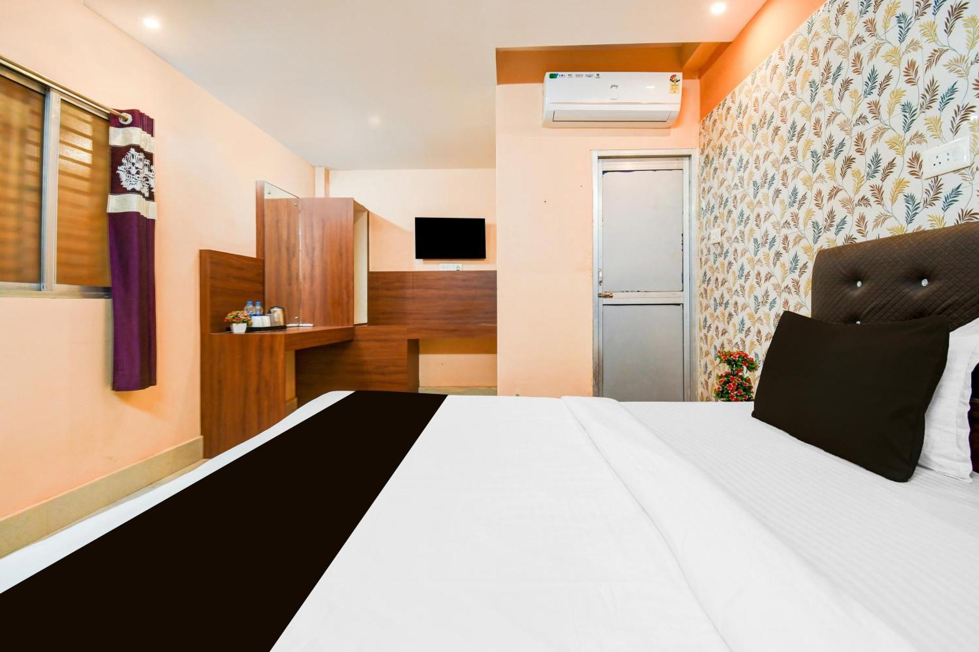 פורי Super Hotel O Dakshin Dwar Formerly Radha Krishna Niwas מראה חיצוני תמונה